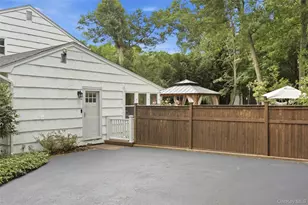 2 Mt Grey Rd, Stony Brook, NY 11790 - Photo 27