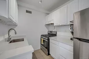 2400 Johnson Ave, Bronx, NY 10463 - Photo 3