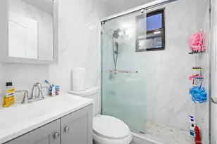 131-07 Liberty Ave, Richmond Hill, NY 11419 - Photo 27