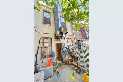 131-07 Liberty Avenue, Richmond Hill, NY 11419 - Photo 31