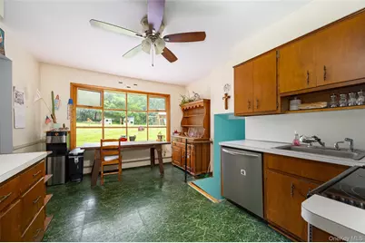 37 Brothers Road, Wappingers Falls, NY 12590 - Photo 17