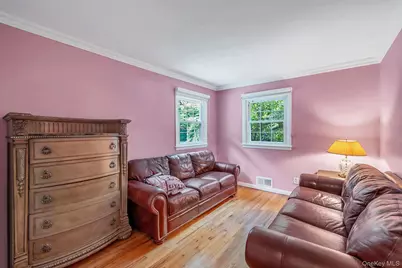 15 Cliff Road, Port Jefferson, NY 11777 - Photo 19