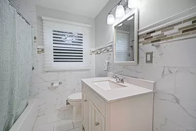 15 Cliff Road, Port Jefferson, NY 11777 - Photo 21