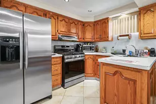 138-18 Redding St, Ozone Park, NY 11417 - Photo 17