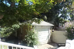1821 E 27th St, Brooklyn, NY 11229 - Photo 19