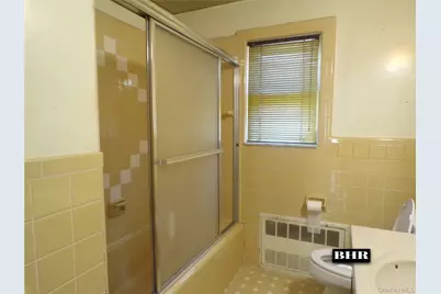 1821 E 27th Street, Brooklyn, NY 11229 - Photo 11