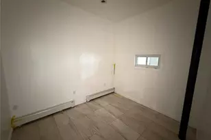 2356 Waterbury Ave, Bronx, NY 10462 - Photo 5