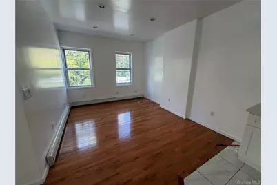 2356 Waterbury Avenue, Bronx, NY 10462 - Photo 15