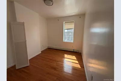2356 Waterbury Avenue, Bronx, NY 10462 - Photo 19