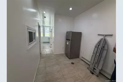 2356 Waterbury Avenue, Bronx, NY 10462 - Photo 7
