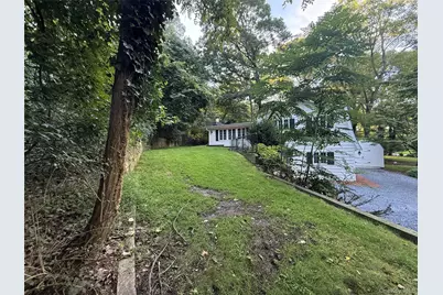 70 Rinaldo Road, Northport, NY 11768 - Photo 5