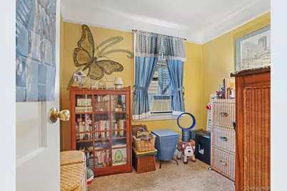 84-17 107th Avenue, Ozone Park, NY 11417 - Photo 17