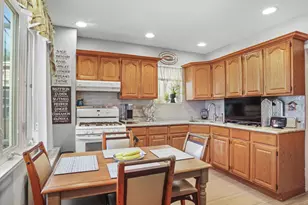 84-17 107th Ave, Ozone Park, NY 11417 - Photo 9