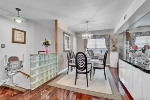 309 Mariners Way, Copiague, NY 11726 - Photo 9