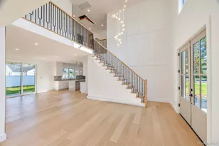 93 Stone, Levittown, NY 11756 - Photo 5
