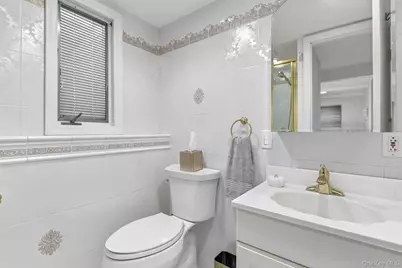 3994 Daleview Avenue, Seaford, NY 11783 - Photo 25