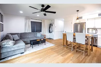 1 Anchorage Way #1101, Freeport, NY 11520 - Photo 7