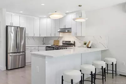 19-25 22nd Rd, Astoria, NY 11105 - Photo 3