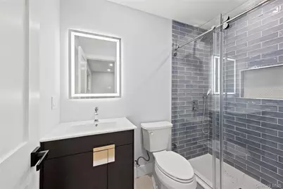 712 Bach Court, Westbury, NY 11590 - Photo 37