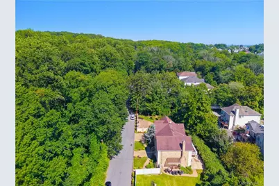 78 Eleanor Street, New York, NY 10306 - Photo 41