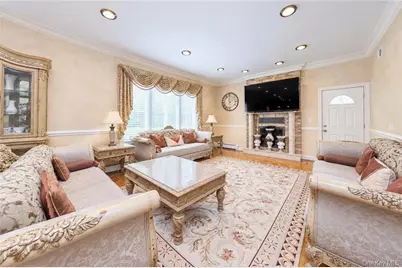 78 Eleanor Street, New York, NY 10306 - Photo 7