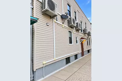 732 E 223rd Street, Bronx, NY 10466 - Photo 17