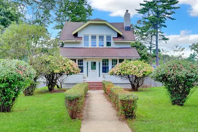 30 Brentwood Parkway, Brentwood, NY 11717 - Photo 1