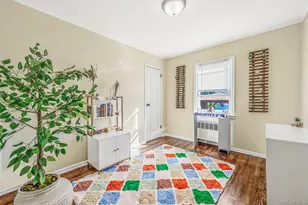 1477 6th St, West Babylon, NY 11704 - Photo 9