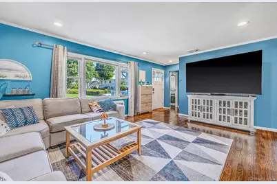 1477 6th Street, West Babylon, NY 11704 - Photo 3