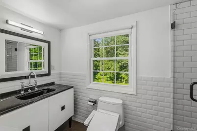 28 Winslow Road, White Plains, NY 10606 - Photo 27