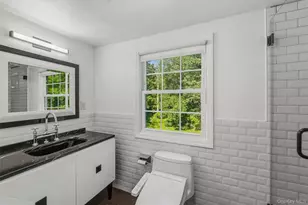28 Winslow Rd, White Plains, NY 10606 - Photo 27