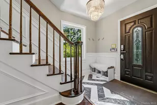 28 Winslow Rd, White Plains, NY 10606 - Photo 7