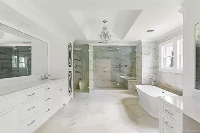541 Split Rock Road, Syosset, NY 11791 - Photo 17