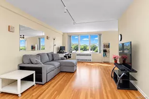 18-50 211th St, Bayside, NY 11360 - Photo 3