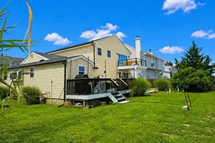 2706 Peconic, Seaford, NY 11783 - Photo 5
