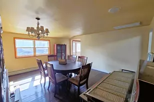2706 Peconic, Seaford, NY 11783 - Photo 19