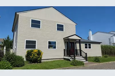 2706 Peconic, Seaford, NY 11783 - Photo 1