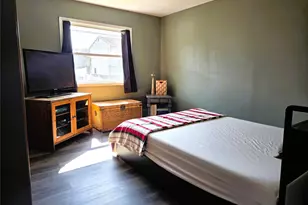 2706 Peconic, Seaford, NY 11783 - Photo 21