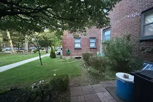 160-19 17th Ave, Whitestone, NY 11357 - Photo 7