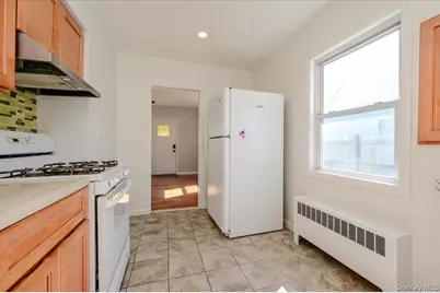 1258 Waverly Street, Hewlett, NY 11557 - Photo 7