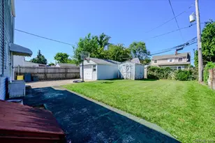 1258 Waverly St, Hewlett, NY 11557 - Photo 19