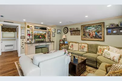4 Smull Lane, Port Washington, NY 11050 - Photo 13