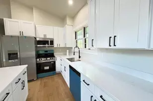 33 Valley St, Saugerties, NY 12477 - Photo 9