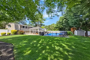 29 Ivy League Ln, Stony Brook, NY 11790 - Photo 23