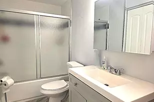 201 Village Cir W, Manorville, NY 11949 - Photo 11