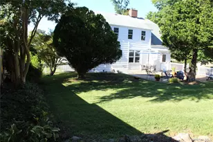 30 Randou Dr, Huntington, NY 11743 - Photo 37