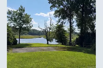 371 Grosvenor Street, Douglaston, NY 11363 - Photo 3