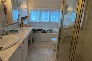 3-71 Grosvenor St, Douglaston, NY 11363 - Photo 11