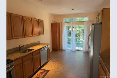 7 Sagaponack Court, Ridge, NY 11961 - Photo 13