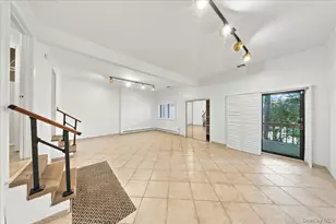 19 John Bean Ct, Port Washington, NY 11050 - Photo 17